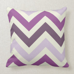 cojín tonos morados