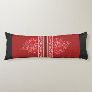 Cojín un patrón cruzado con flores y vides rojas