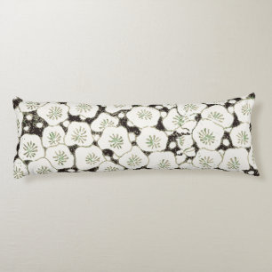 Cojín Vintage 1902 Japonés Floral: Flor Blanca Negra