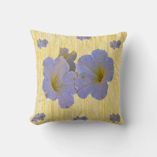 Cojines decorativos de las flores de primavera