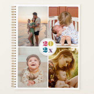 Colaje de fotos familiares 2027 agenda simple