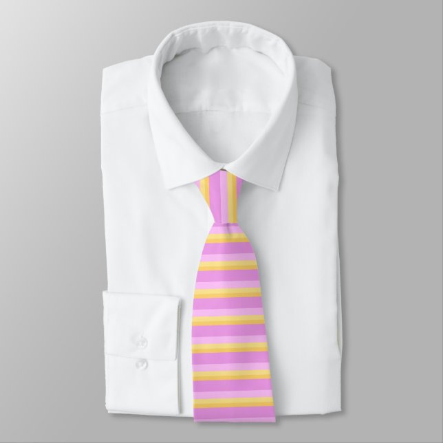 Colección de Corbatas Elegantes: Diseño Gráfico Pe (Atado)