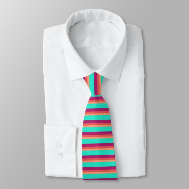 Colección de Corbatas Elegantes: Diseño Gráfico Pe (Atado)