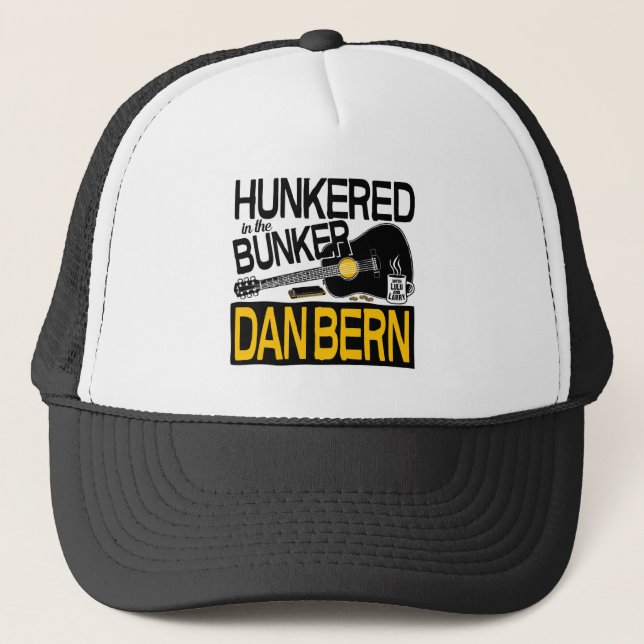 Colgado en el sombrero de camionero de los Bunker (Anverso)