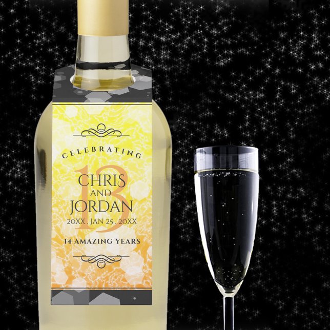 Colgador Para Botellas Elegante 13° Aniversario del Boda de la Citrina (13th wedding anniversary bottle hanger with champagne flute on a starry night sky.)