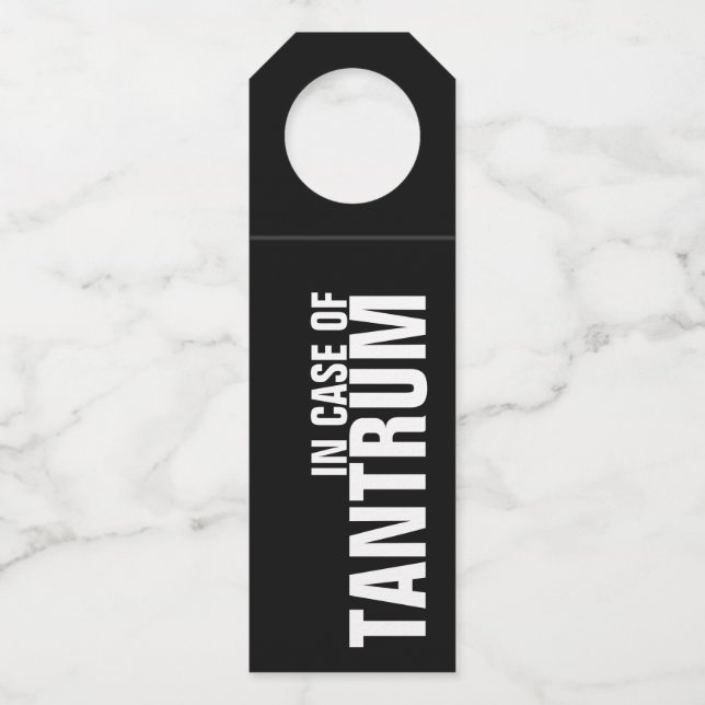 Colgador Para Botellas EN FUNDA de TANTRUM sobre negro (Anverso)