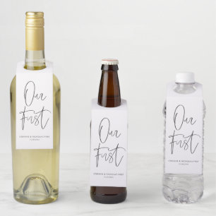 Colgador Para Botellas Nuestra Primera Caligrafía Minimalista a Mano
