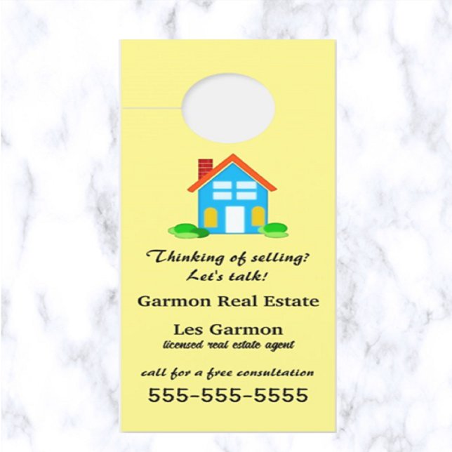Colgador Para Puertas Bienes inmuebles editables (What a great way to advertise your real estate business!)