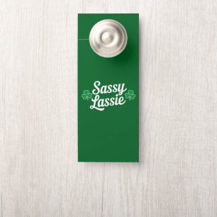 Colgador Para Puertas Día de San Patricio Sassy Lassie Divertido Irlandé