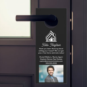 Colgador Para Puertas Empresa de bienes raíces chic black que anuncia ho