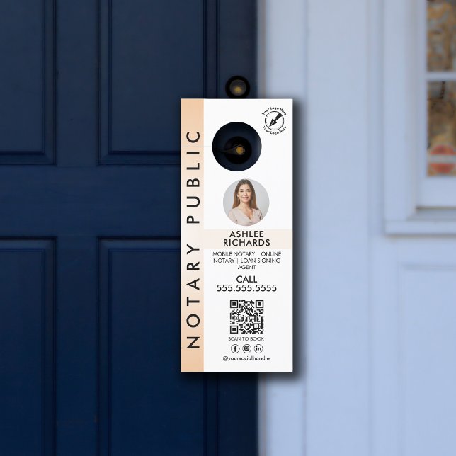 Colgador Para Puertas Moderno Peach Simple Notary Public Photo Logo QR (Subido por el creador)