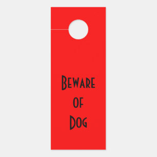 Colgador Para Puertas Negro "Cuidado con el Perro" en Rojo
