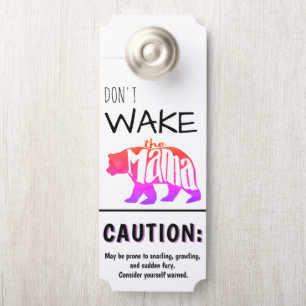 Colgador Para Puertas No despierte el arco iris retro de Mama Bear