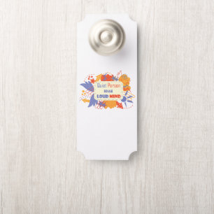 Colgador Para Puertas Persona tranquila con mente ruidosa azul amarillo