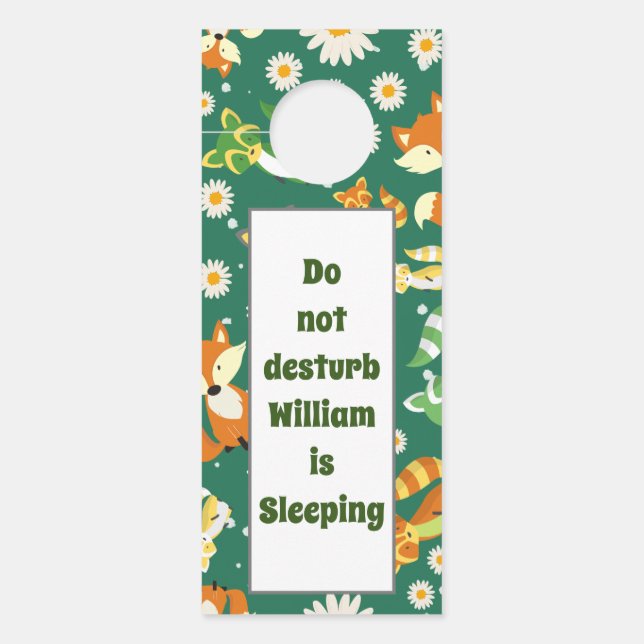 Colgador Para Puertas Personalizado patrón de selva safari raccois bebé  (Anverso)