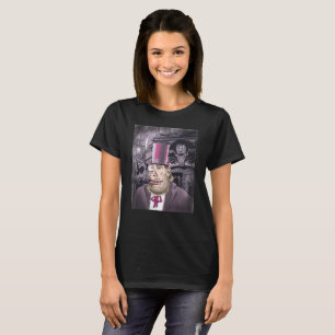Colgando con una camiseta negra de mujeres Hyde