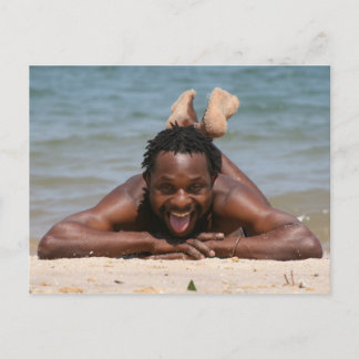 Colgando en la postal de la playa