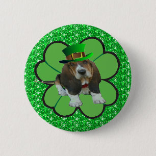 Colgante de basset botón Happy St Patrick's Day Cl