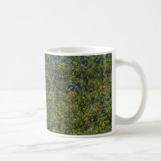 Colina de la taza de los Wildflowers
