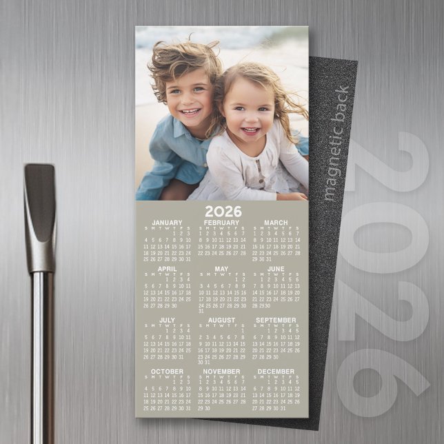 Collage de fotos Calendario 1 - Puede editar texto (2026 Calendar Magnet for the Fridge or Home Office - Add a Photo for a Personal Touch)