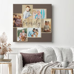 Collage de fotos de familia marco de madera lienzo<br><div class="desc">Collage de fotos familiares con 6 de tus fotos favoritas, caligrafía y apariencia de madera clara. La plantilla de fotos está lista para que agregue sus fotos, que se muestran en formato horizontal y vertical. El color de fondo y la palabra "familia" son de color marrón y usted puede editar...</div>