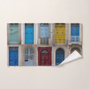 Collage de puertas delanteras de colores