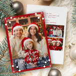 Collage rojo moderno de 5 fotos Feliz Navidad<br><div class="desc">Simple minimalista elegante cinco personalizados fotos de familia "Feliz Navidad y Feliz Año Nuevo" (cambiable) escritura tipográfica texto superpuesto Navidades plantilla de tarjeta de vacaciones con un brillante marco rojo y copos de nieve.                      Fácil de personalizar con sus imágenes,  texto,  firma de nombres y deseos en ambos lados!</div>