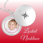 Collar Con Colgante Añadir foto roja y blanca personalizada<br><div class="desc">Un regalo personalizado de collar de locket. Reemplace la foto con la suya. Rojo y blanco.</div>