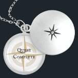 Collar Con Colgante Comprensión completa de búsqueda<br><div class="desc">Muéstrate tu orgullo en la nivelación de tu Zeemz Skillz cuando lleves este Pendiente de Quest Complete.</div>