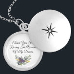 Collar Con Colgante Gracias por criar a la mujer de mi regalo de sueño<br><div class="desc">Gracias por criar a la mujer de mis sueños diciendo que en un collar de cestas de plata es el regalo perfecto para dar a tu futura madre en la ley o en la suegra. Ella lo valorará.</div>