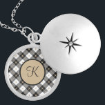 Collar Con Colgante Monograma Oro blanco negro trendy estilo<br><div class="desc">Monograma este collar de color blanco negro y oro con sus iniciales. Hace un gran regalo para cualquier mujer en tu vida. Regalos para el día de la madre,  regalos para la dama de honor y regalos de fiesta para novias.</div>