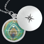collar de aniversario de la pluma de pavo real bod<br><div class="desc">Collares Keepsake Elija ya sea el acabado plateado de oro o el Personalizado exclusivo de plata estéril !st Navidades Boda regalo Keepsake Wedding Party Necklaces - para cambiar el color de fondo - haga clic en personalizar - haga clic en editar - elija la última herramienta en el menú desplegable...</div>