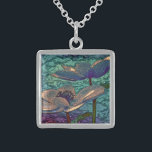 Collar De Plata De Ley Elegante Bonito Azul Metalizado Flores Arte<br><div class="desc">Arte metalizado elegante con flores azules. Aspecto de vidrio manchado.</div>
