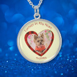Collar De Plata De Ley Furever En Mi Corazón Mascota Foto Impresión De Pa<br><div class="desc">Conservación en memoria de Furever In My Heart con un diseño de papel pintado rojo y negro y un falso contorno purpurina. Agregue su foto de mascota y el nombre del mascota. Todo el texto es personalizable.</div>