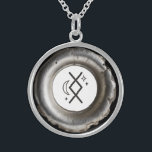 Collar De Plata De Ley *~*RECORRER VIGILANDO EL Nórdico AP87 INGWAZ<br><div class="desc">(Buscar en AP87 cosas Viking o AP40 para artículos similares ) - Silver NECKLACE JEWELRY CON INTENCIÓN - crear su propia intención. ** Si esto le atrae... la RÚNEA NORSE VIKING llamada ING / INGWAS o INGWAZ tiene que ver con el potencial de crecimiento. Estas RUNES se remontan al Futhark...</div>