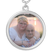 Collar de plata en círculo personal para ella