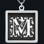 Collar de plata en Momograma<br><div class="desc">Collares Keepsake Elija ya sea el acabado plateado de oro o el Personalizado exclusivo de plata estéril !st Navidades Boda regalo Keepsake Wedding Party Necklaces - para cambiar el color de fondo - haga clic en personalizar - haga clic en editar - elija la última herramienta en el menú desplegable...</div>