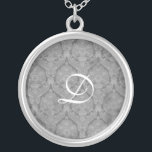 Collar de plata gris de encaje estridente<br><div class="desc">Hermoso collares de plata de estilo lace - se puede cambiar el color de fondo. Ideal como un favor de boda,  un regalo de boda,  un regalo de cumpleaños o un regalo de vacaciones.</div>