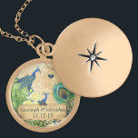 Collar Dorado Aniversario de la Damasco Azul de Polvo Real Vinta<br><div class="desc">Collares Keepsake Elija ya sea el acabado plateado de oro o el regalo de primer Navidad único de plata, 25º aniversario de Boda, 1º cumpleaños recién casados después de matrimonio, collar de fiesta de boda del Boda Keepsake - para cambiar el color de fondo - haga clic en personalizar -...</div>