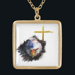 Collar Dorado *~* Bandera de los Estados Unidos cristiana de la<br><div class="desc">(Buscar en AP16 elementos de temas similares) Siéntase libre de transferir. JEWELRY CON INTENCIÓN (R) - Joyería mejorada energéticamente (((((((((((((( copiar pegar este enlace para mi colección patriota de EE.UU. https://bit.ly/3QsVQy0 ))))))))))))) Puede editar , mover el tamaño de los diversos elementos de este diseño. Sólo tienes que ir a Personalización...</div>