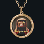 Collar Dorado Kachina Doll Face Photo te ama más guión<br><div class="desc">"Te quiero más". ¿Quién puede resistir una cara como esta? Guarda los pensamientos felices de tu ser querido cerca de tu corazón cada vez que usas este lindo y colorido collar de encanto fotográfico. Este collar se presenta en pequeños, medianos y grandes tamaños, así como en forma cuadrada y circular....</div>