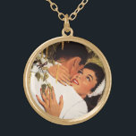 Collar Dorado Propuesta de matrimonio de cosecha, amor y romance<br><div class="desc">Imagen romántica y amorosa de ilustracion de época con un hombre y una mujer abrazando y a punto de besarse. ¡Acaba de proponerle matrimonio y ella lo ha aceptado! ¡Una propuesta boda romántica!</div>