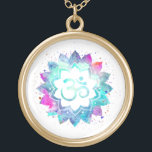 Collar Dorado *~* Símbolo OM color agua Mandala aum Lotus<br><div class="desc">* Mejorado en energía - Un símbolo OM Lotus Watercolor Mandala en un fondo negro.* ROUND Fondo blanco y colorida acuarela. ORO chapado. Puede ser Zen , Esoteric , New Age , Metaphysical , y Espiritual ayudando con meditación y atención. Aquí para usted es un diseño atractivo metafísicamente inclinado espiritualmente...</div>