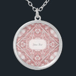 Collar floral rosado<br><div class="desc">Hermoso collar floral rosado</div>