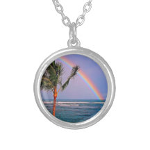 Arcoiris sobre el océano