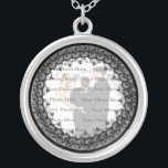 Collar Plateado Black Lace Silver Round Photo Necklage<br><div class="desc">Personalice este collar de bonito para que tenga como favores matrimoniales en la recepción de su boda o para que usted mismo lo tenga como recuerdo de su día especial. Este collar es también el regalo perfecto para la novia en su ducha de novia. Personalice agregando su foto.</div>