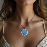 Collar Plateado Blue feathers<br><div class="desc">Detalle photo from blue era feathers - wonderful color,  everyone great for!</div>