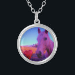 Collar Plateado Caballo marrón y corazón rojo<br><div class="desc">Caballo marrón y corazón rojo Foto de Sandy Closs. bodas,  corazón,  corazones,  caballos,  caballos,  ponis,  ponis,  amor,  valentina,  el día de San Valentín, </div>