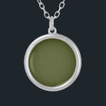 Collar Plateado Color sólido verde del ejército<br><div class="desc">Color sólido verde del ejército</div>