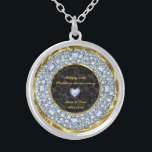 Collar Plateado Diamantes, negro y oro 50° Aniversario Boda<br><div class="desc">Diamantes elegantes incrustados (imagen no real o falsa),  negro y dorado 50° aniversario de bodas</div>